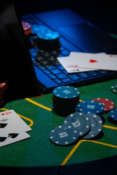 livebet303 mobile app home screen showing sports, casino, and slots sections